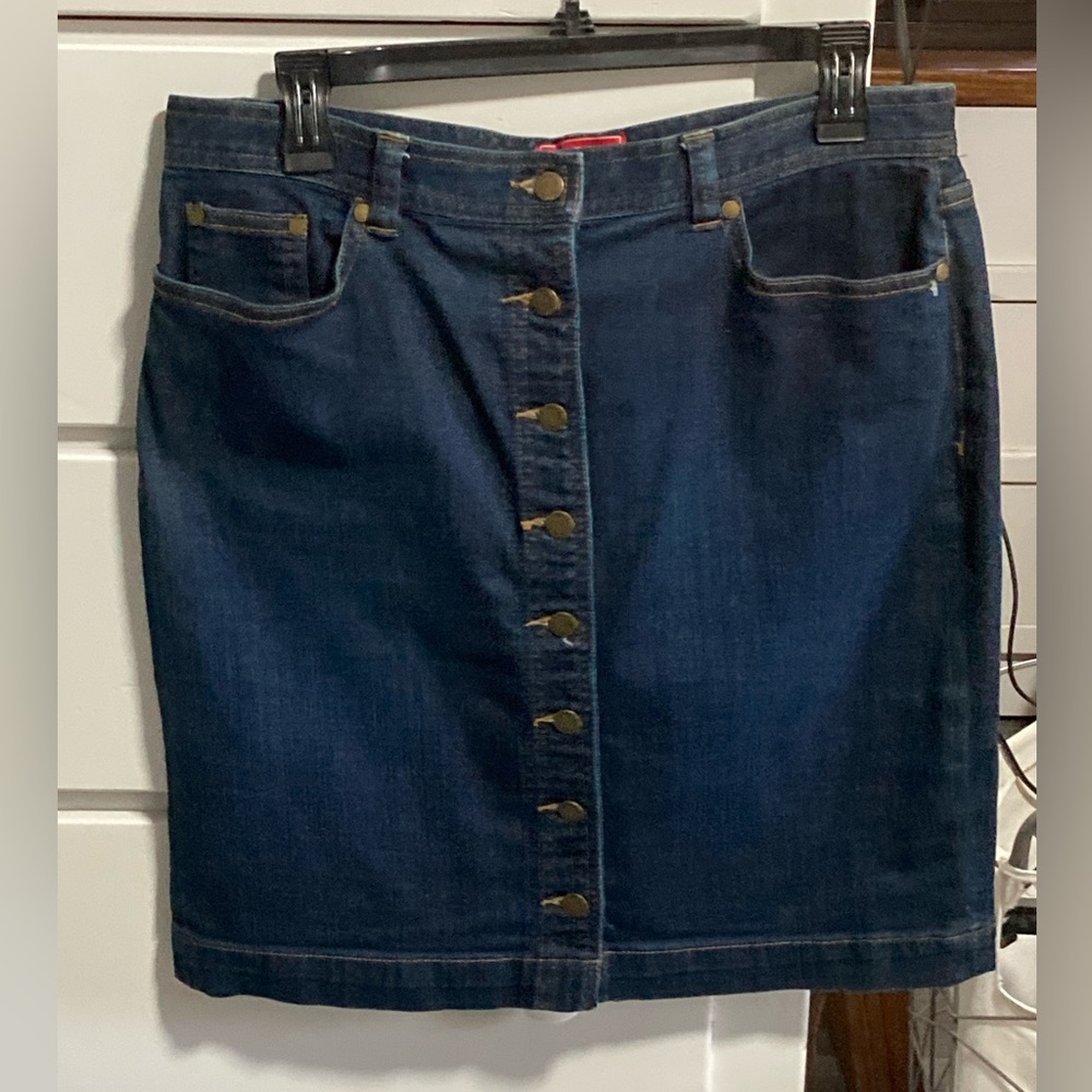 Chaps Denim Button Front Skirt Womens Blue Jean Stretchy Knee Length Dark
Sz 6